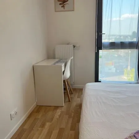 Chambre Privee A 10 Minutes De Paris *