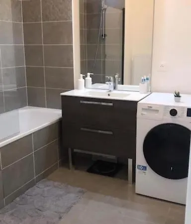 Chambre Privee A 10 Minutes De Paris Saint-Denis (Seine-Saint-Denis)