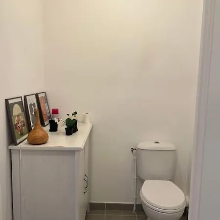 Chambre Privee A 10 Minutes De Paris Privatunterkunft